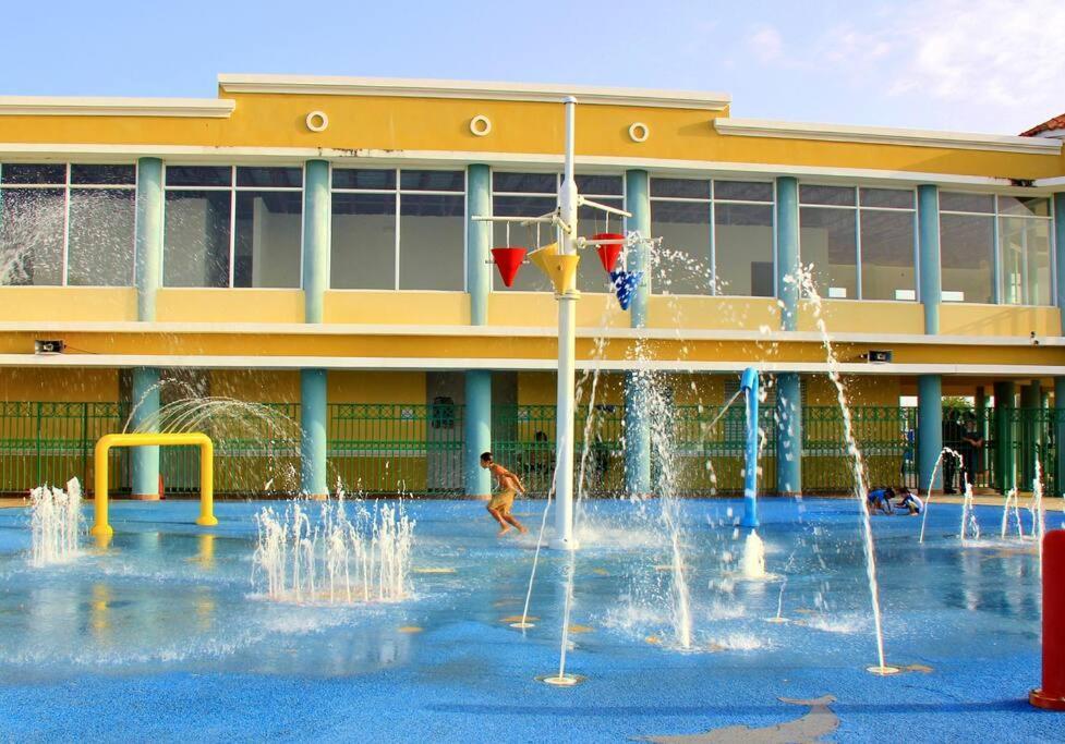 Summer All Year! Oceanfront With Pool A/C Aguadilla Dış mekan fotoğraf